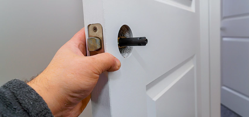 Nighttime Locksmith For Lock Repair in Millbrae, CA